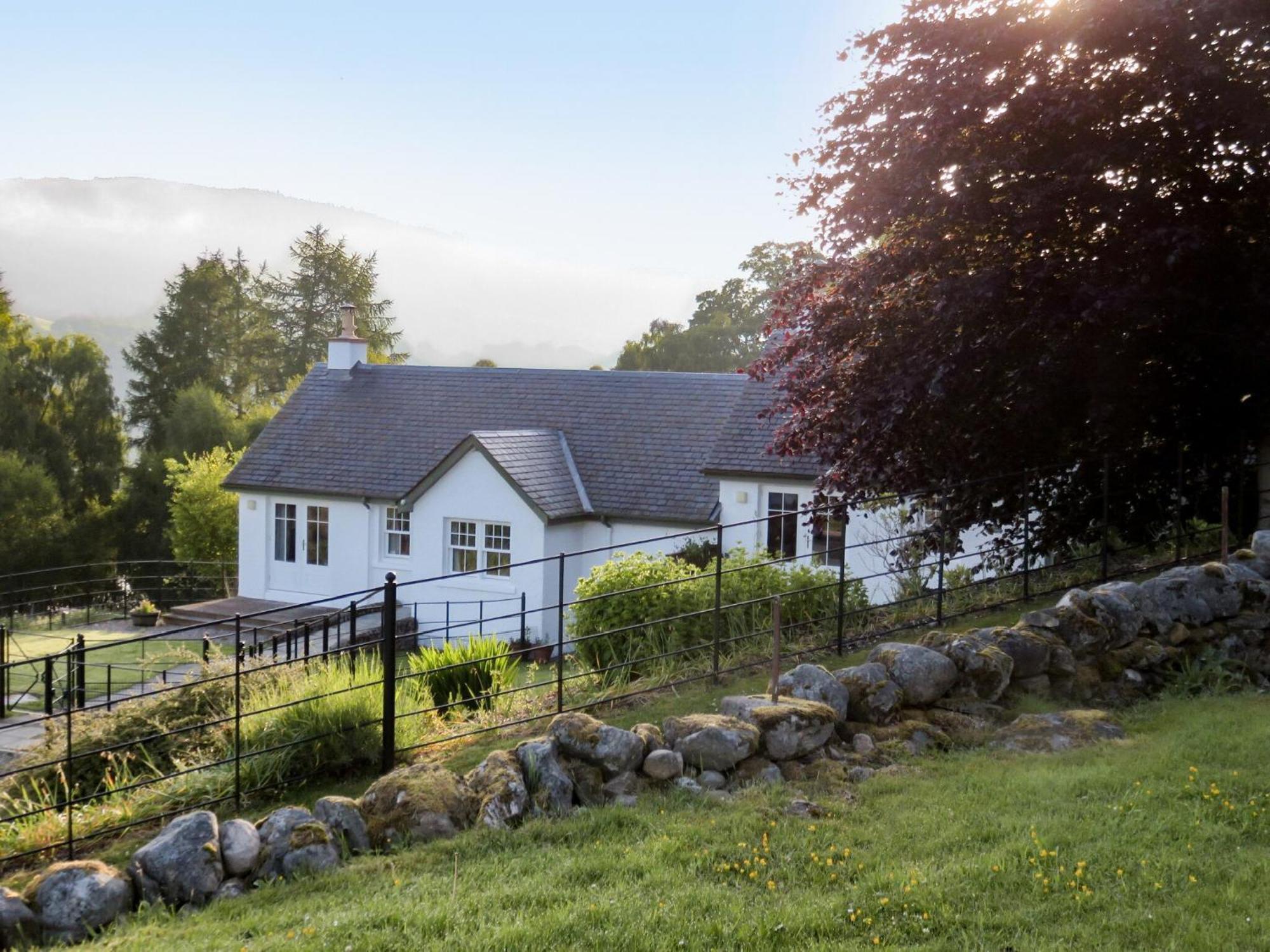 Tummel Cottage Foss Exteriér fotografie